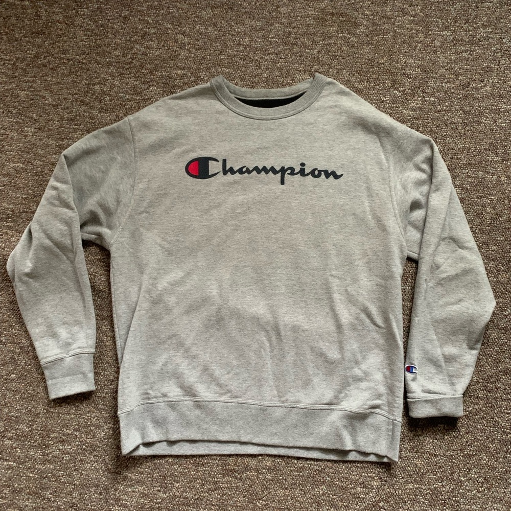 Champion crewneck Size XL